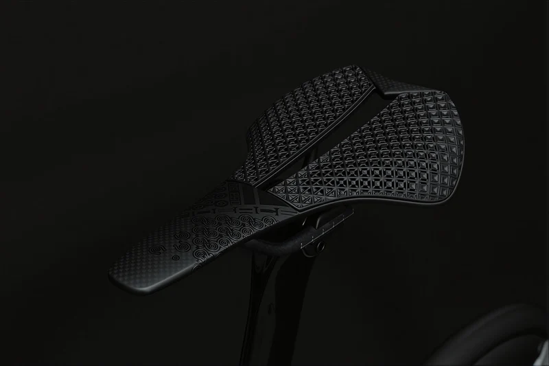 Carbon-Rennrad für Klettertouren