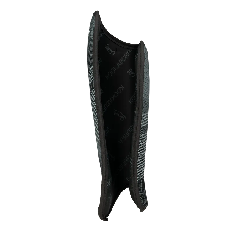 Kookaburra Convert Shin Guards Black 26/27