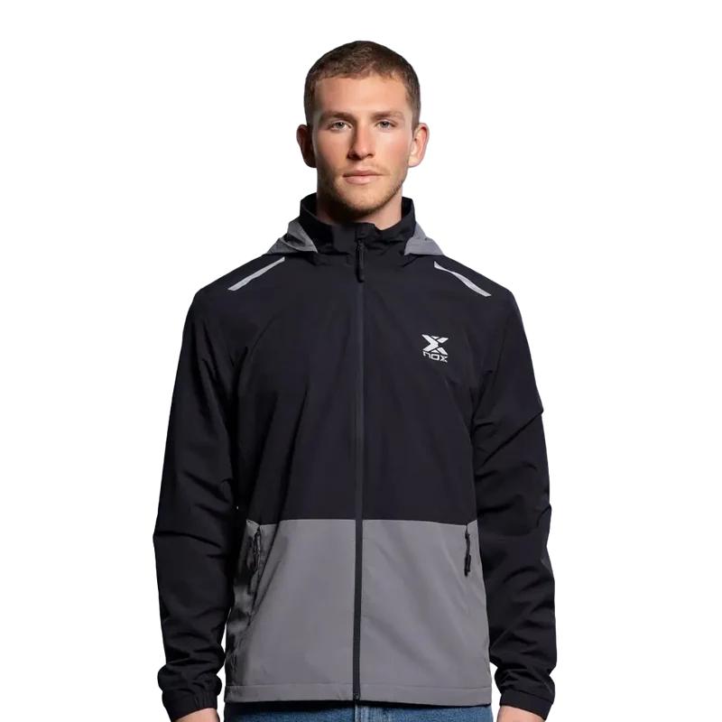 Cortavientos NOX Black/Dark Grey 2026