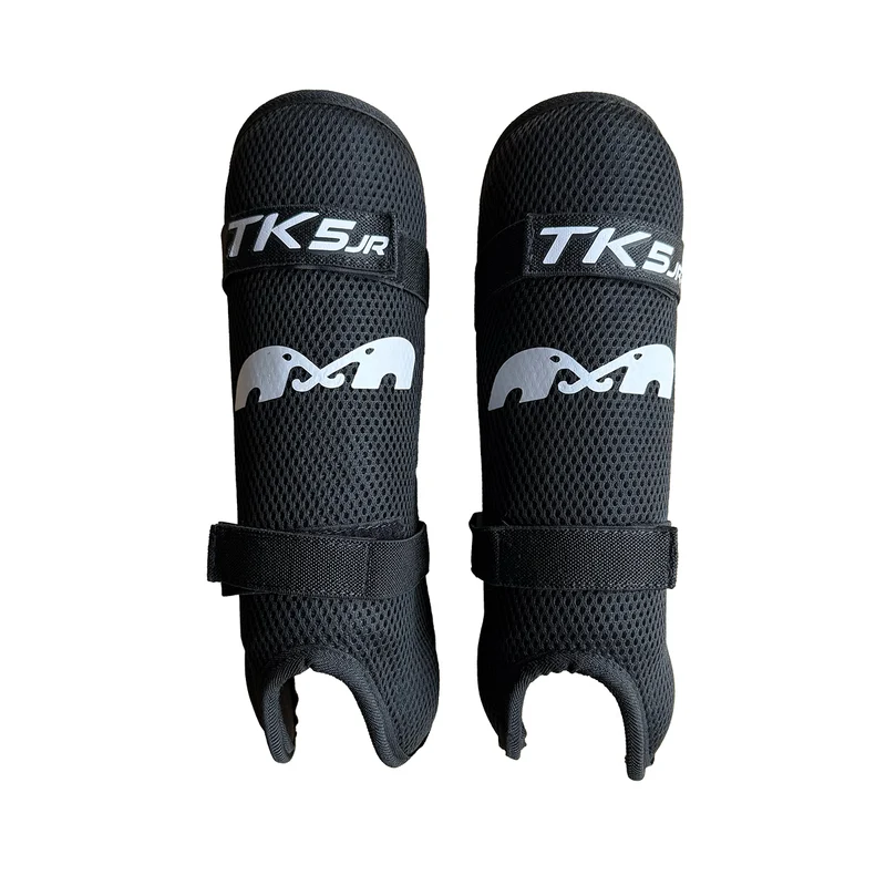 TK 5 Junior Shin Pads Black 25/26