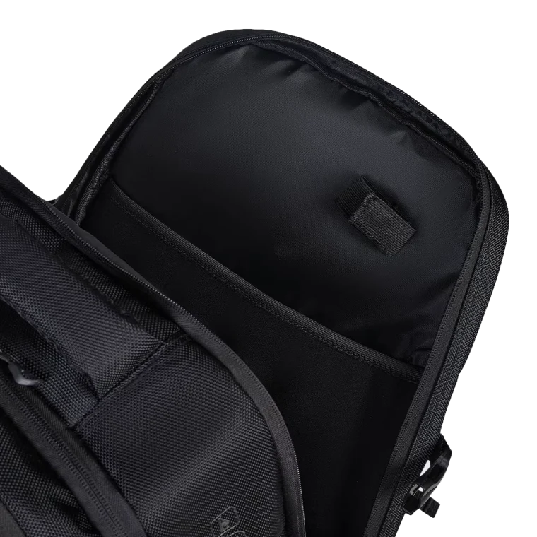 Bullpadel Tech 26003 Backpack Black