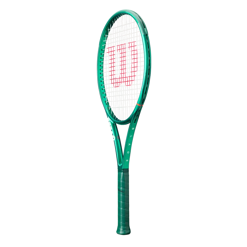 Wilson Blade 100UL V10 Tennis Racket