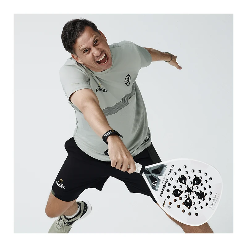 BULLPADEL HACK 04 PREMIER PADEL 2026 PAQUITO NAVARRO (Pala)