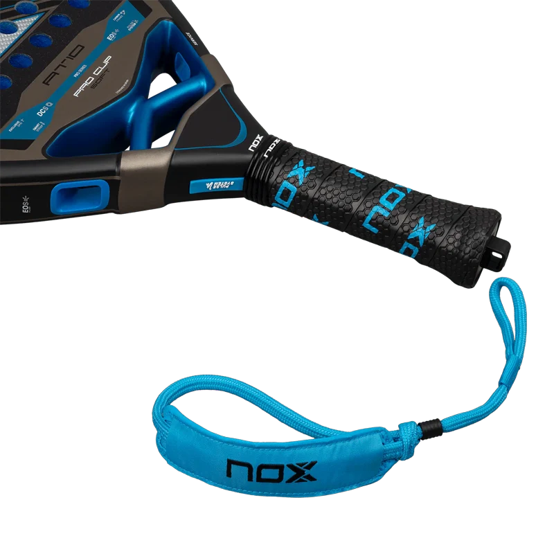 Pala NOX AT10 Pro Cup Soft 2026