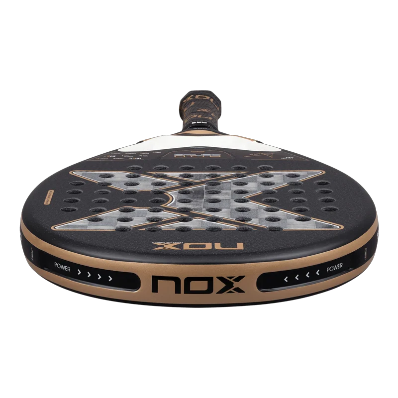 Pala de TEST Nox AT10 Genius 18K by Agustin Tapia 2026