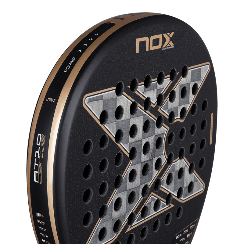 Pala de TEST Nox AT10 Genius 18K by Agustin Tapia 2026