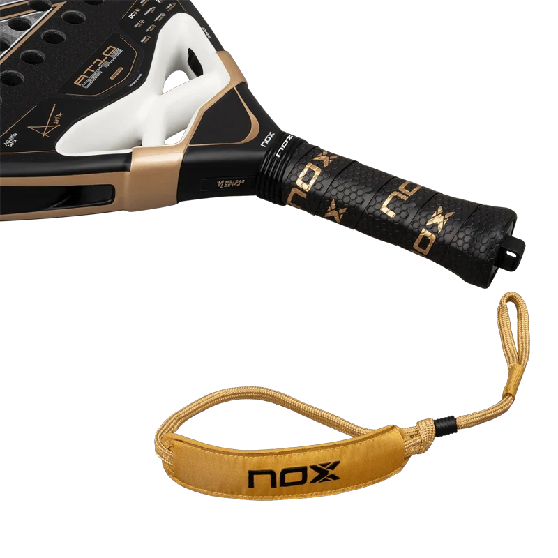 Pala NOX AT10 Genius 18K by Agustin Tapia 2026