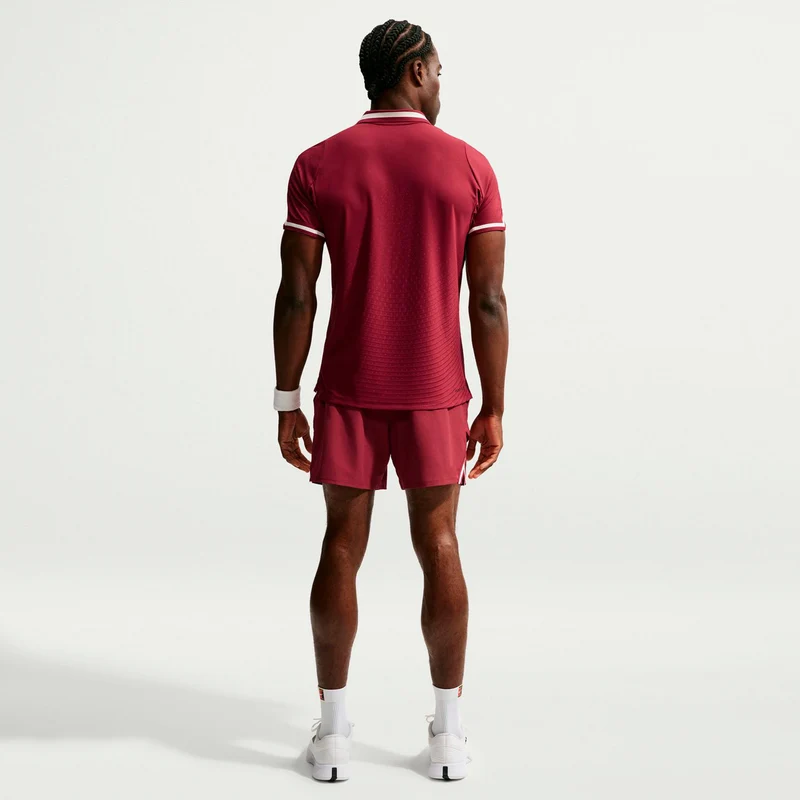 Jannik Sinner Court Slam Polo Herren - weinrot, creme