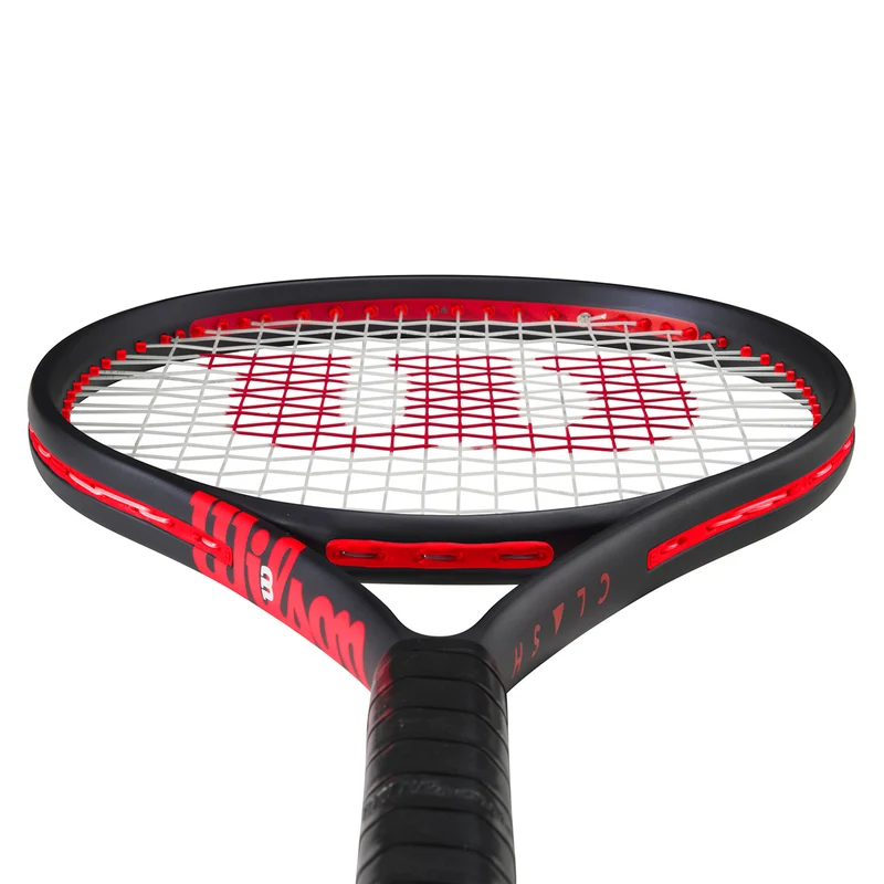 Wilson Clash 26 V3 Junior Tennis Racket
