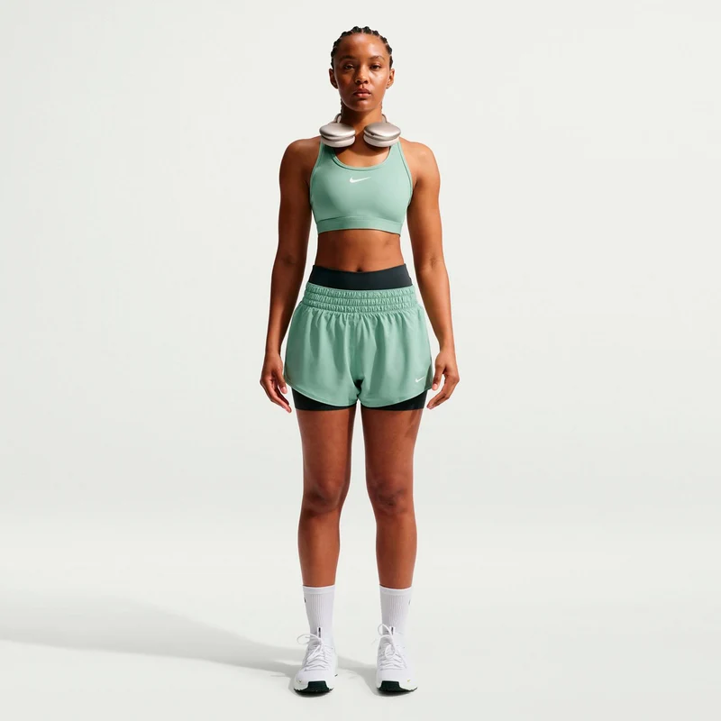 Swoosh Medium Sport-BH Damen - salbei, weiß