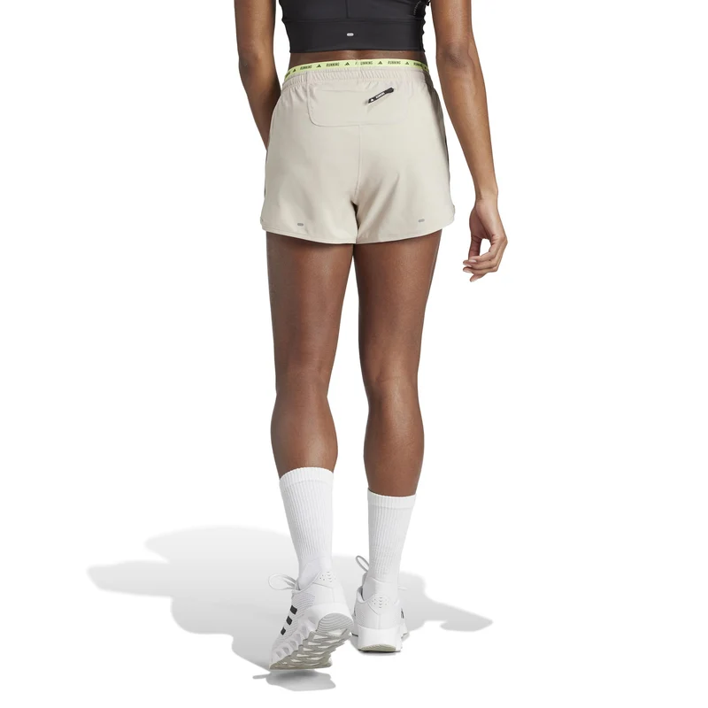 Own The Run 3S Laufshorts Damen-Beige